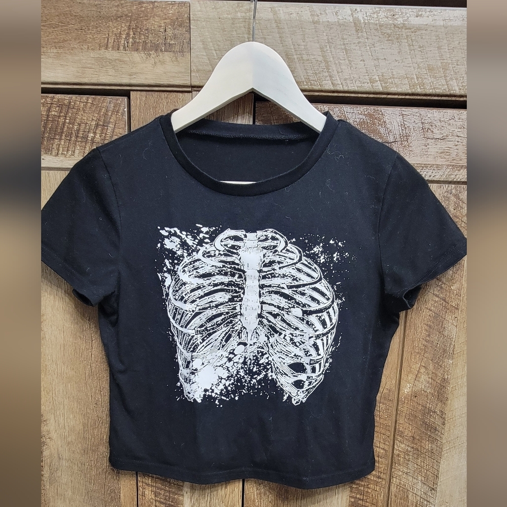Skeleton Crop Top/Baby Tee